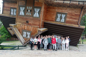 Wycieczka do Szymbarku